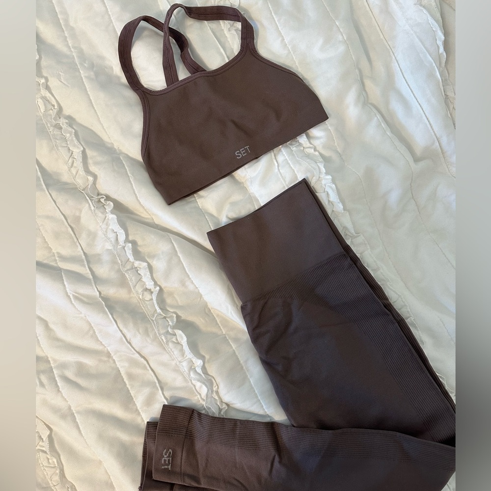Set Active Pepper sculpt flex set leggings and bra